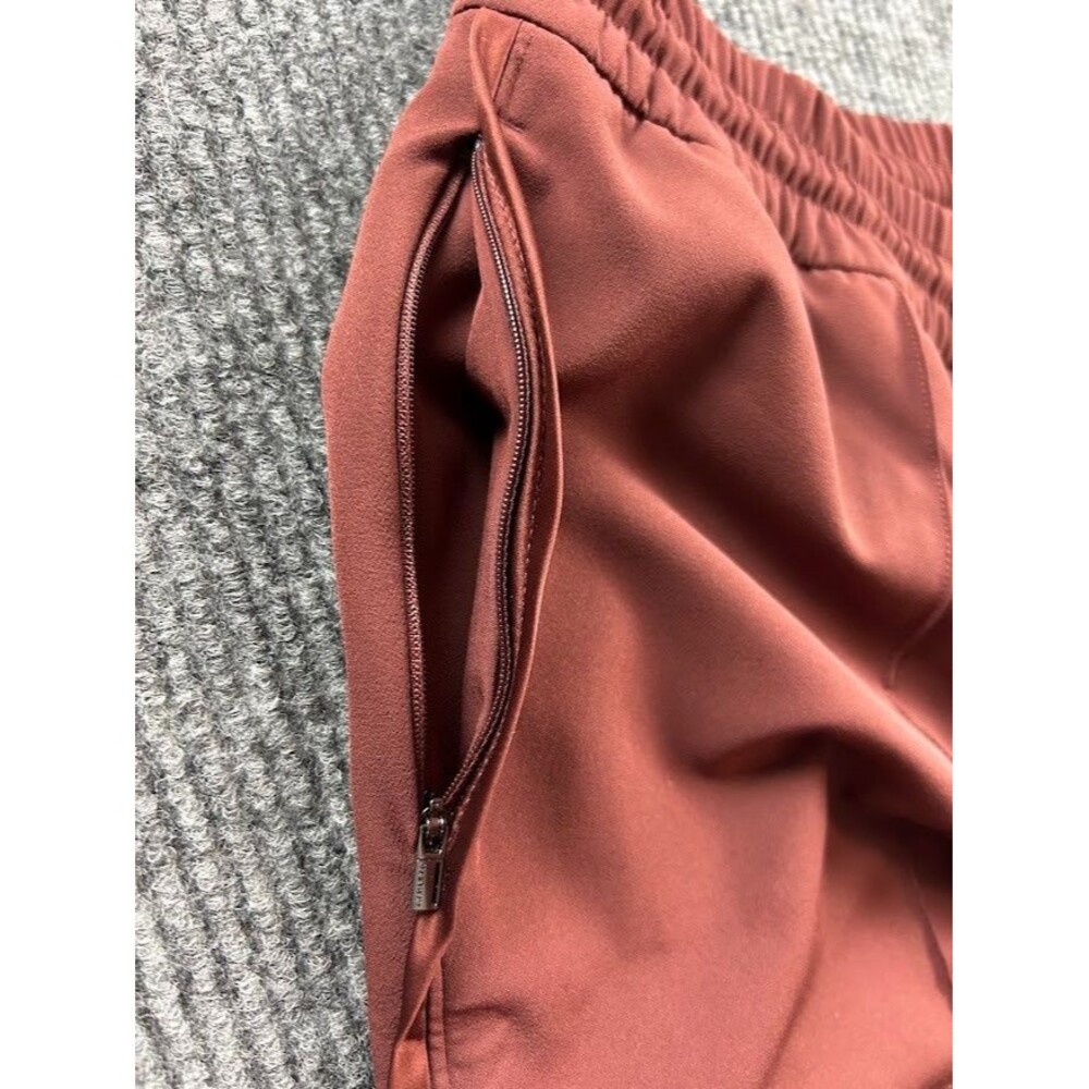 Athleta Endeavor High Rise Relaxed Pant Size Large Color Cherrywood - Picture 5 of 6